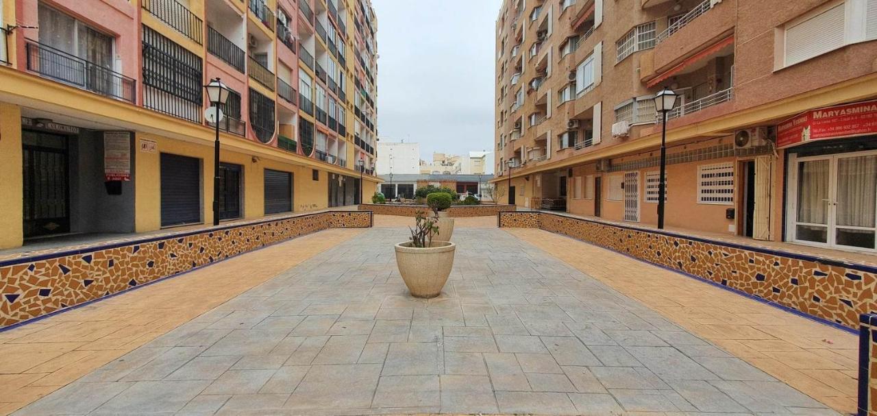 La Loma 7Th Floor Apartment Torrevieja Exterior foto